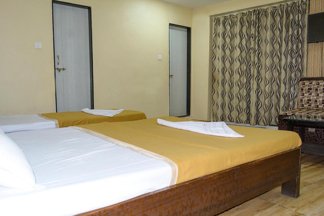 Hotel M-R Residency Pune Exterior foto