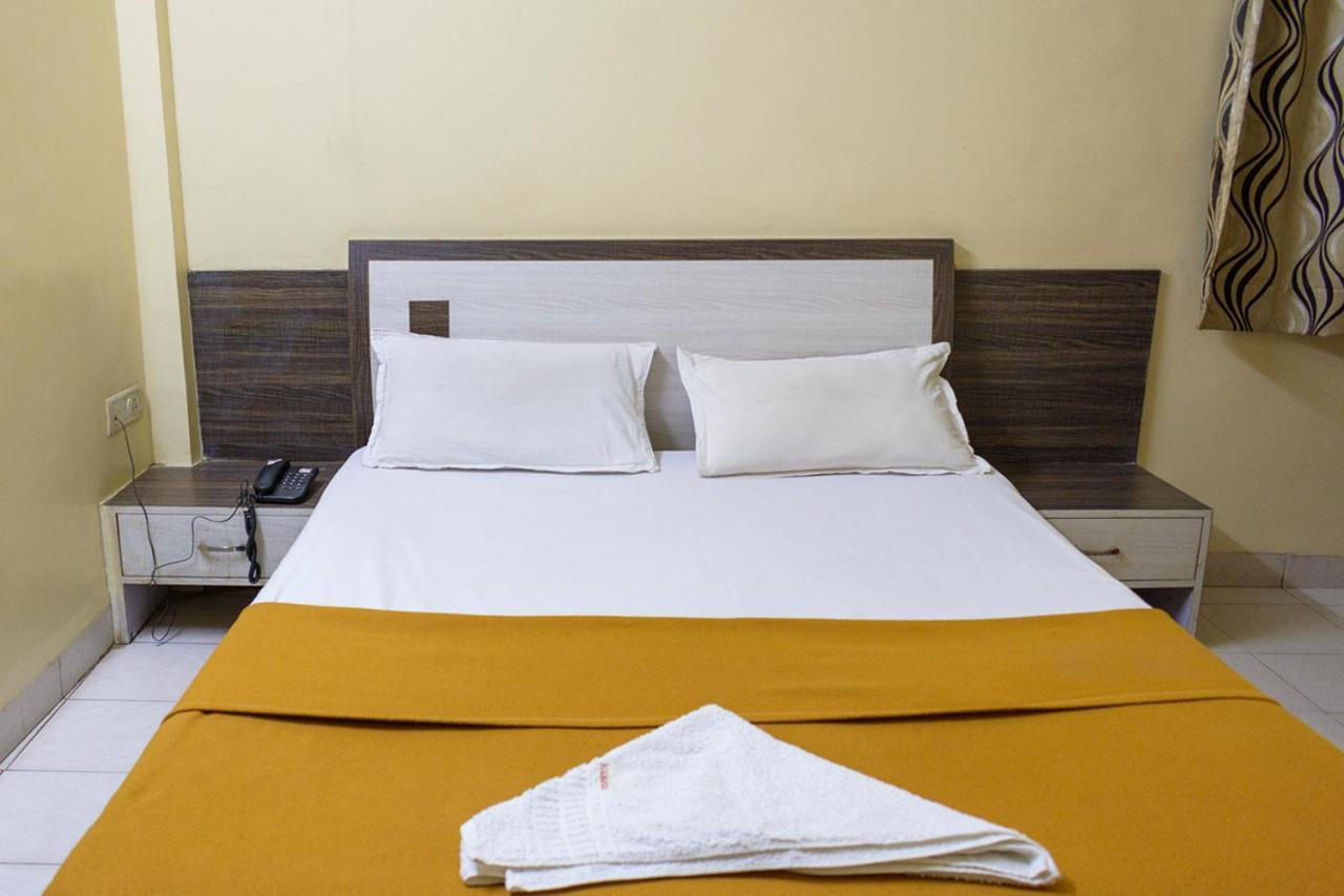 Hotel M-R Residency Pune Exterior foto
